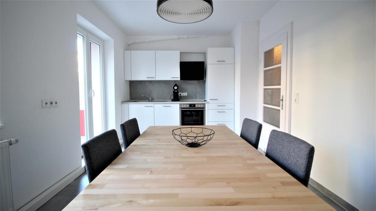 Light-Flooded City Apartment With Balcony And Garden Würzburg Eksteriør billede
