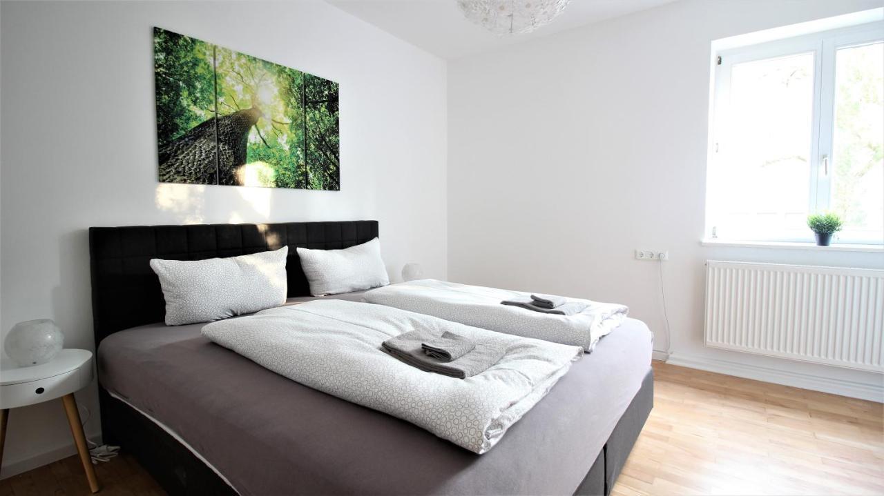 Light-Flooded City Apartment With Balcony And Garden Würzburg Eksteriør billede