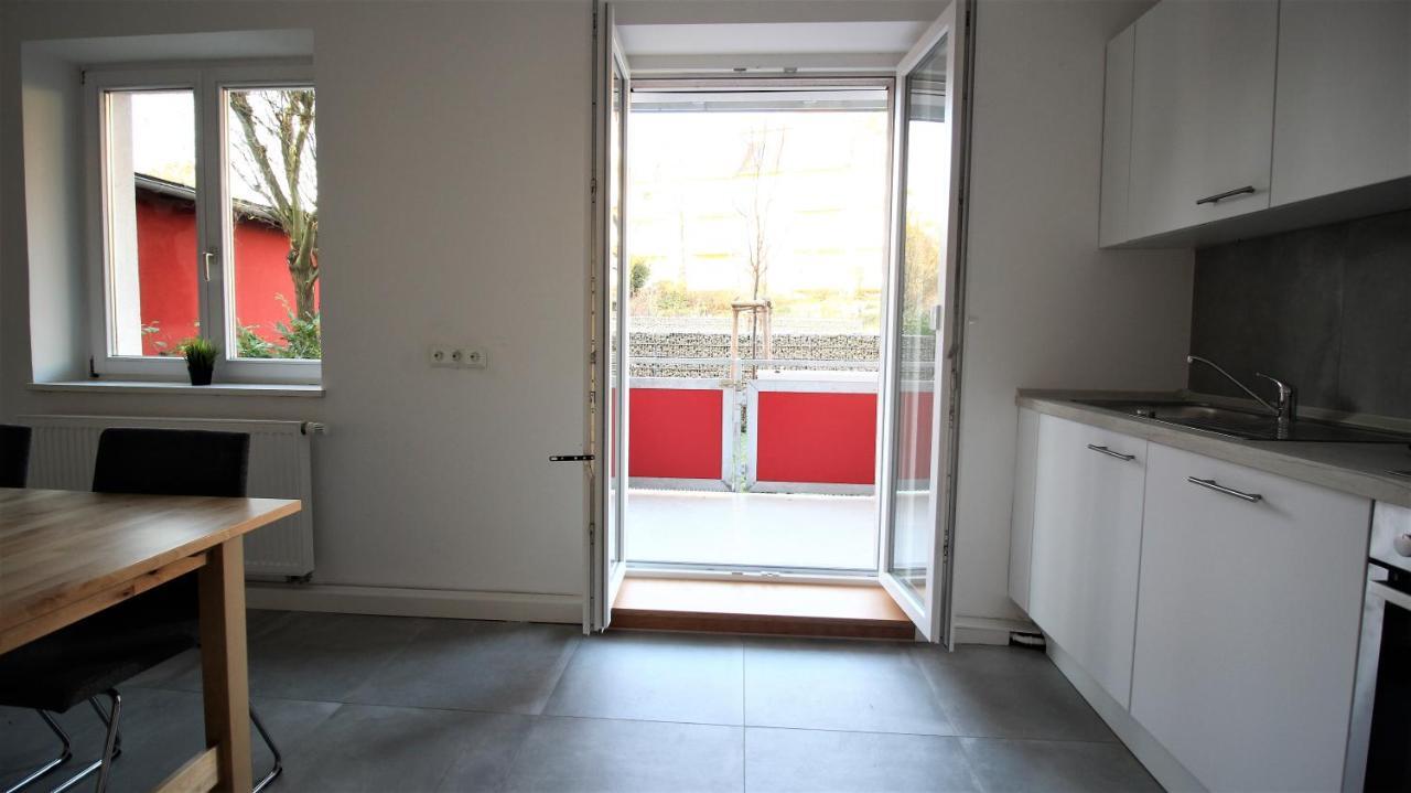 Light-Flooded City Apartment With Balcony And Garden Würzburg Eksteriør billede